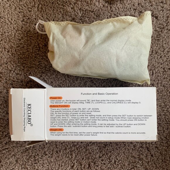 Electronic Counting Skipping Rope - Picture 2 of 4